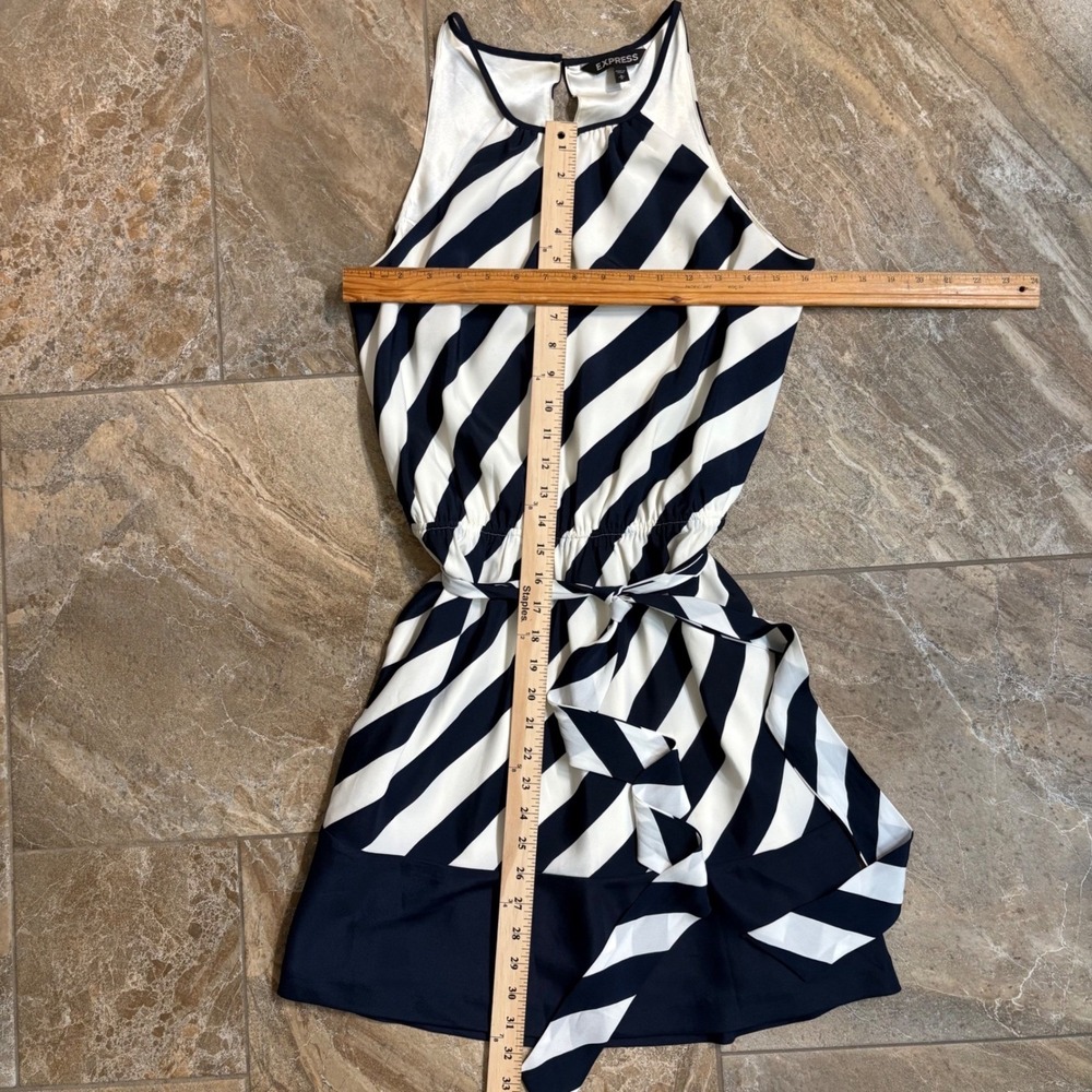 Express Navy Blue White Striped Sleeveless Belted Mini Dress Medium Nautical - Picture 4 of 7